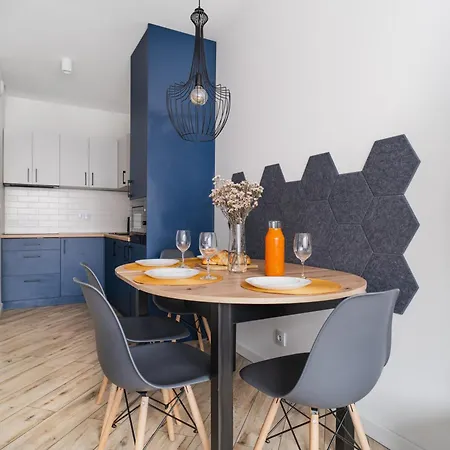 Totu Angielska Grobla Old Town * Gdańsk