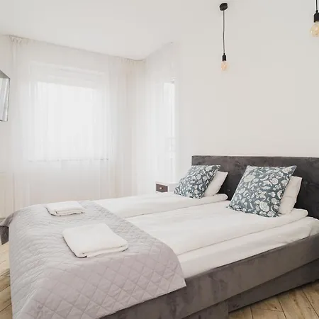 Totu Angielska Grobla Old Town